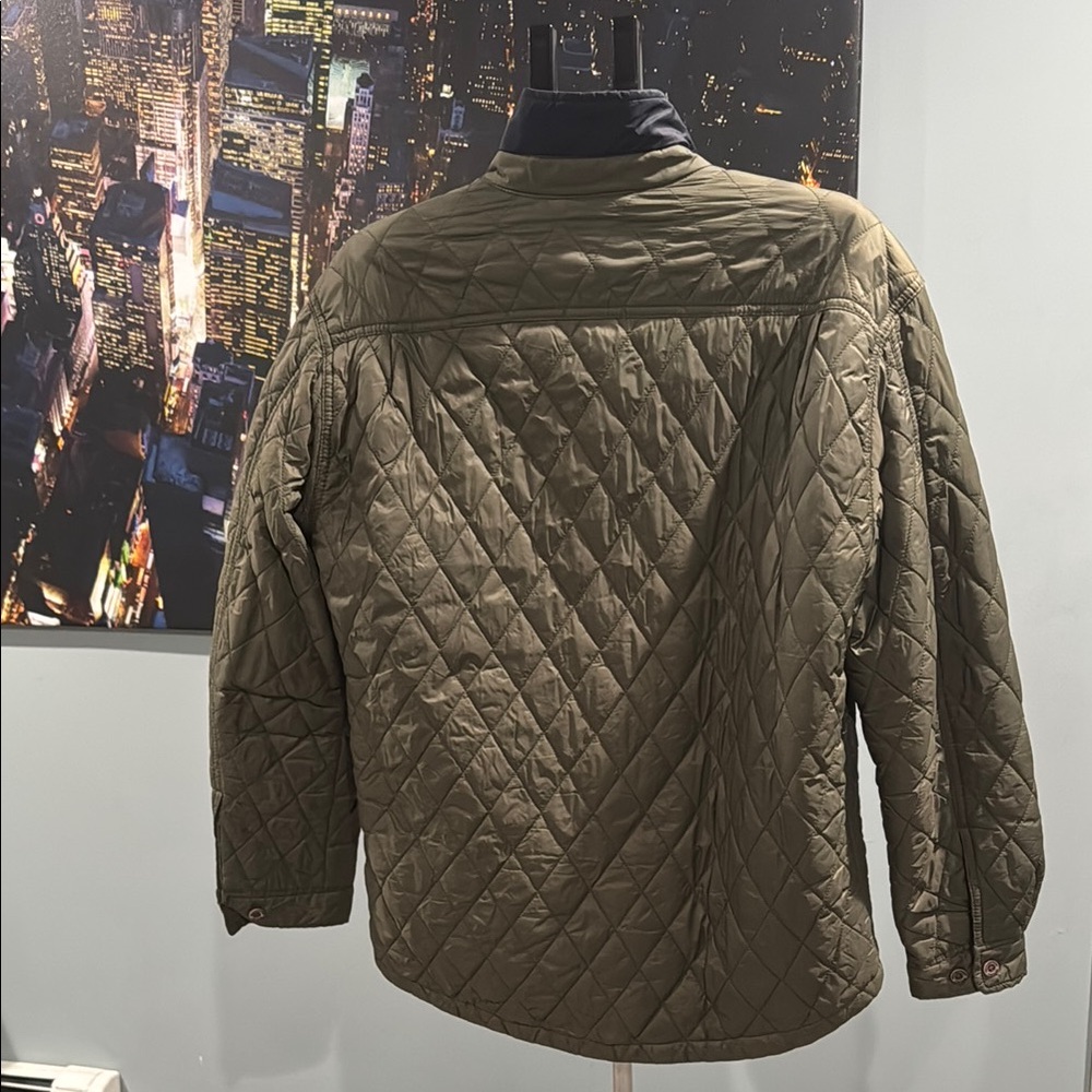 Men's Quilted Olive Green Jacket - Picture 2 of 2